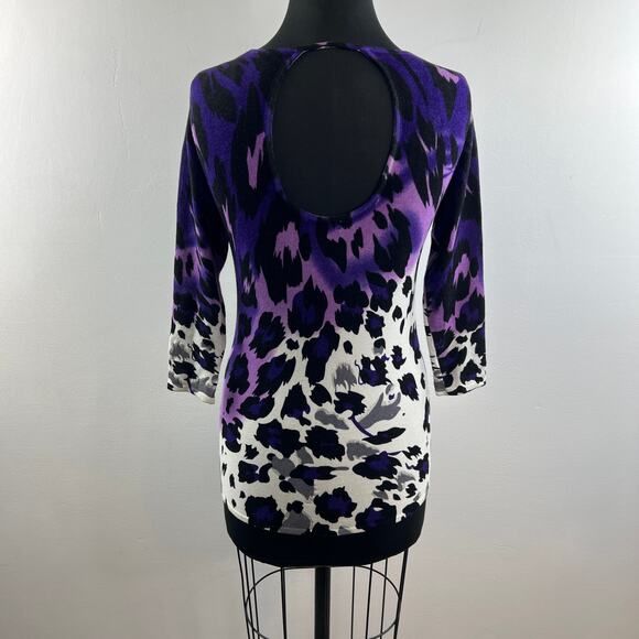 CACHE Purple Black White Animal Print Leopard 3/4 Sleeve Knit Top XS NEW - Picture 3 of 7